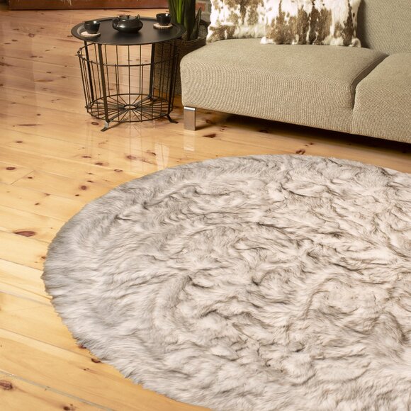 Luxe Home Decor Arlington Faux Sheepskin Circular Rug | 1-Piece - Picture 3 of 3